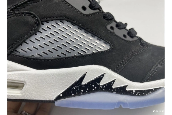 CT4838-011 Jordan CT4838-011 Air 5 “Oreo” 0722